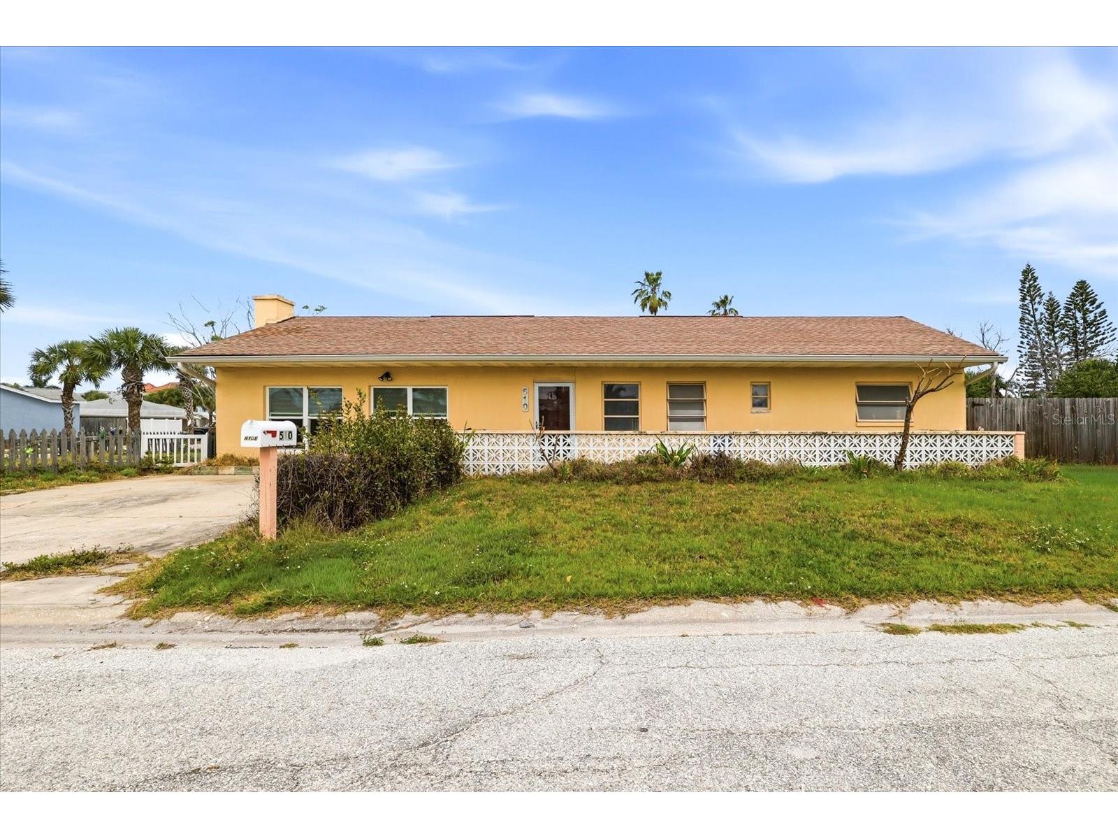 510 Marlyn Way Madeira Beach FL 33708 TB8505439 image1