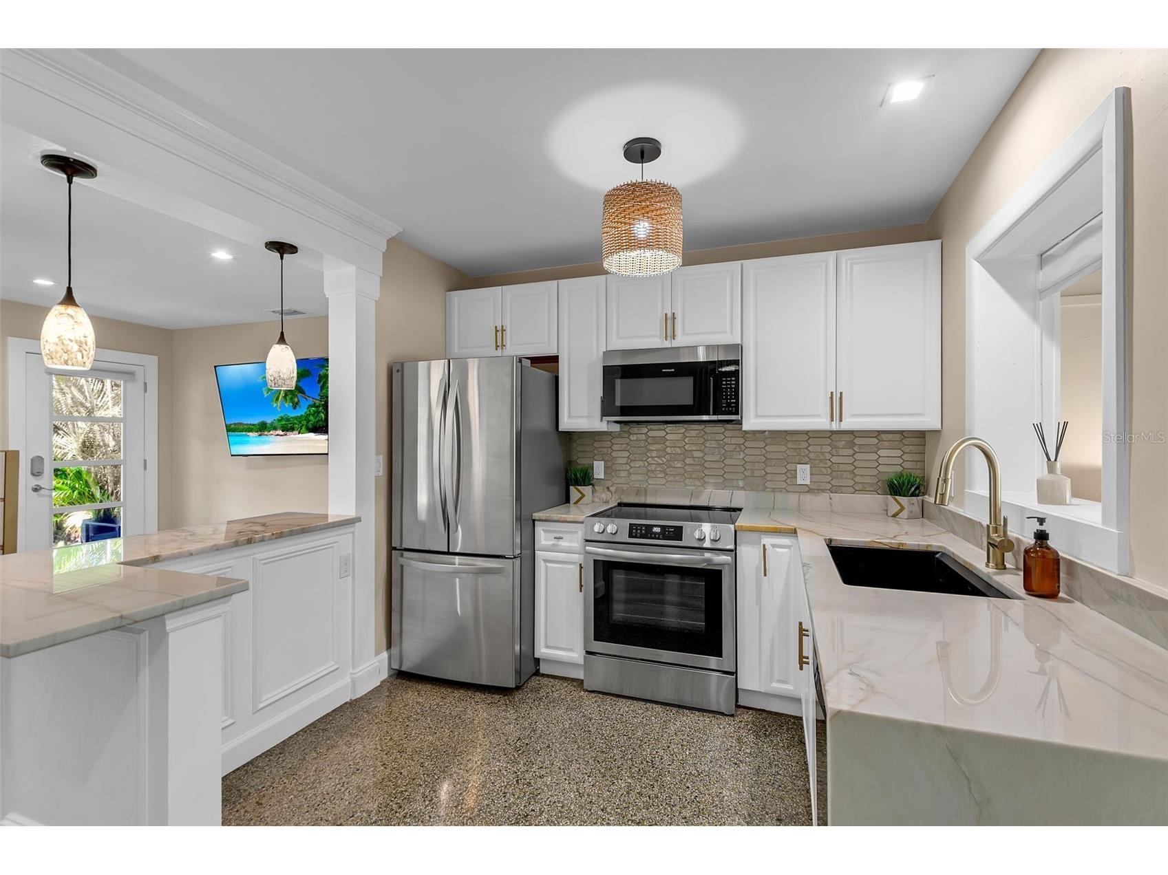 510 N Osprey Avenue Sarasota FL 34236 A4682221 image12