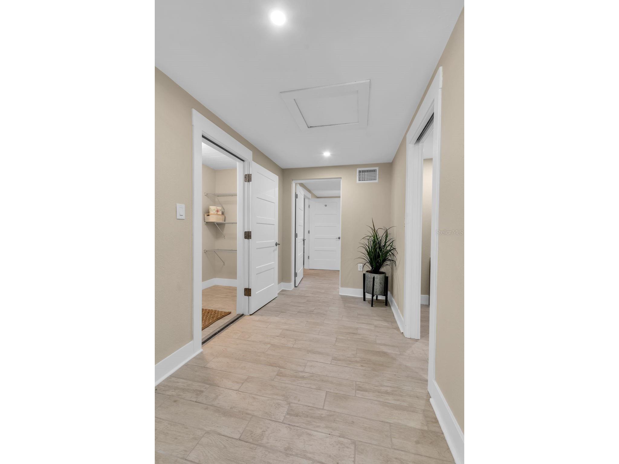 510 N Osprey Avenue Sarasota FL 34236 A4682221 image25