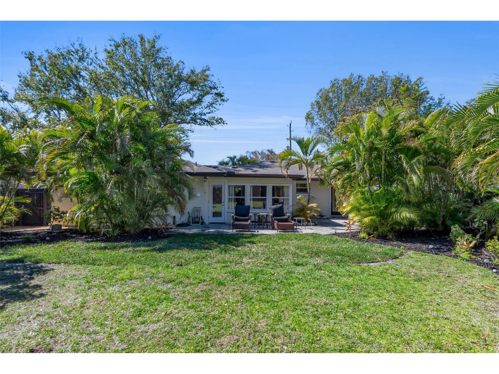 510 N Osprey Avenue Sarasota FL 34236 A4692782 image7