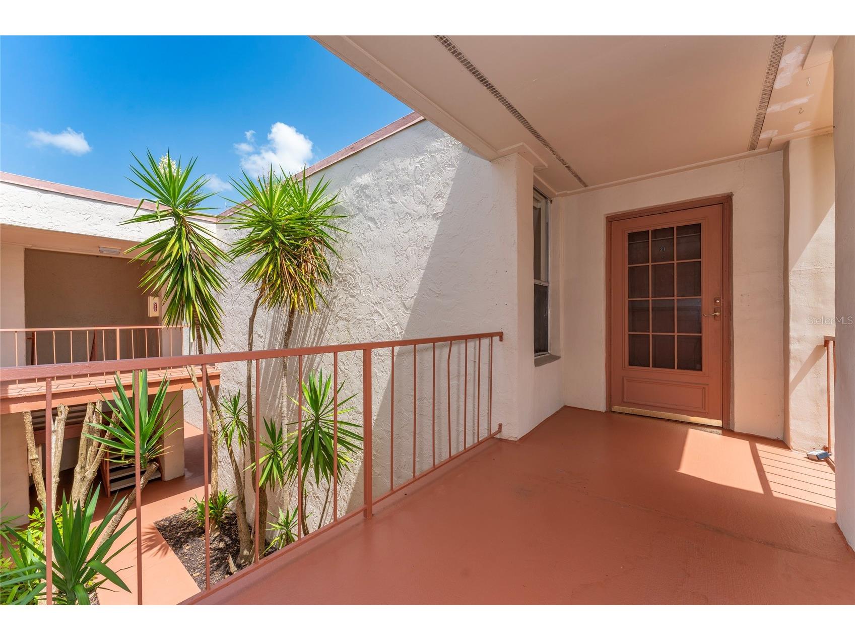 510 Orange Drive #21 Altamonte Springs FL 32701 TB8528801 image1
