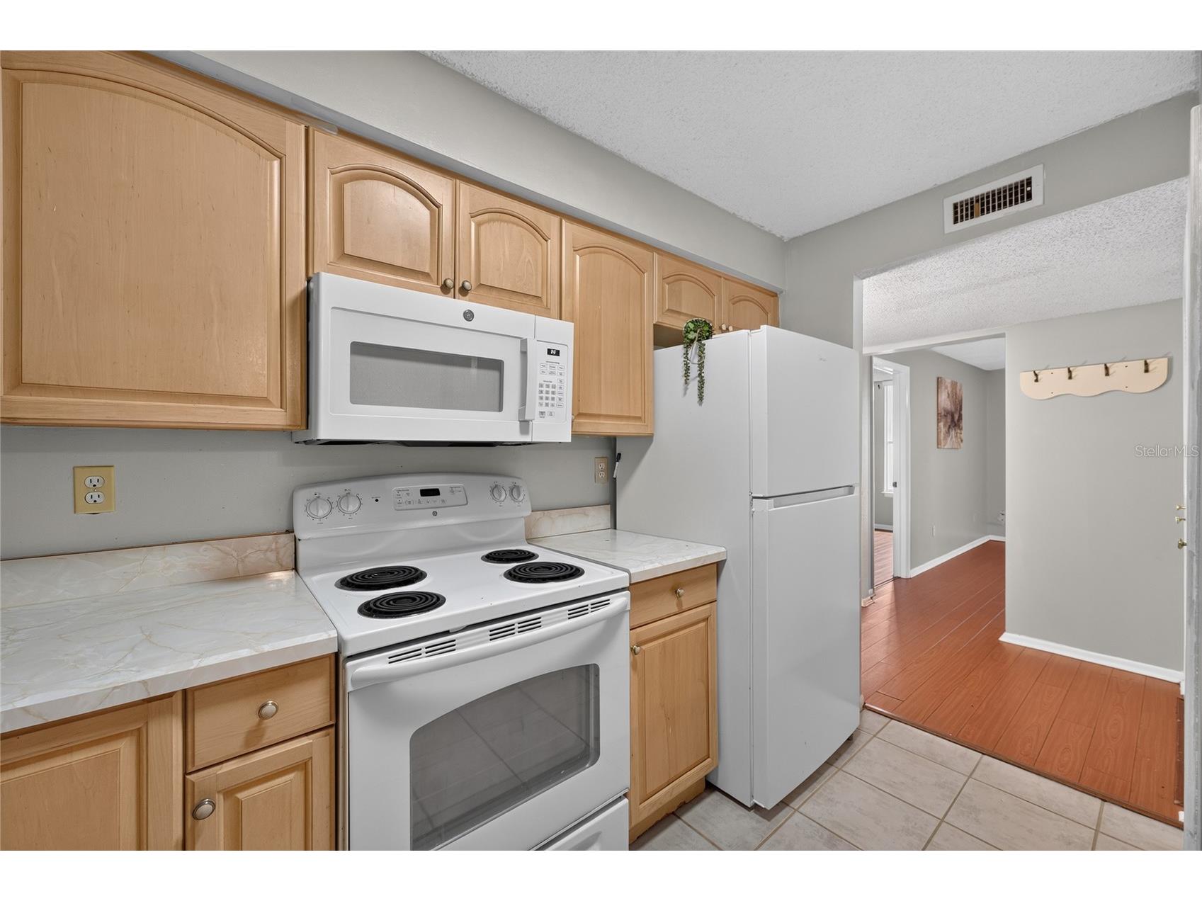 510 Orange Drive #21 Altamonte Springs FL 32701 TB8528801 image13