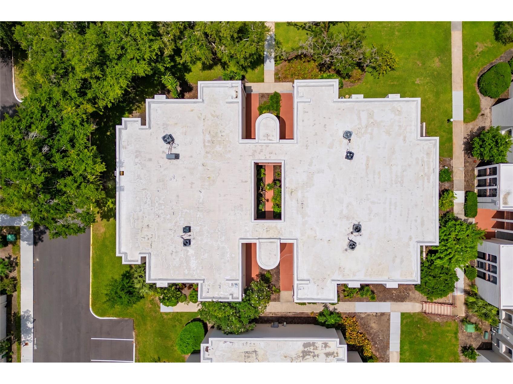 510 Orange Drive #21 Altamonte Springs FL 32701 TB8528801 image43