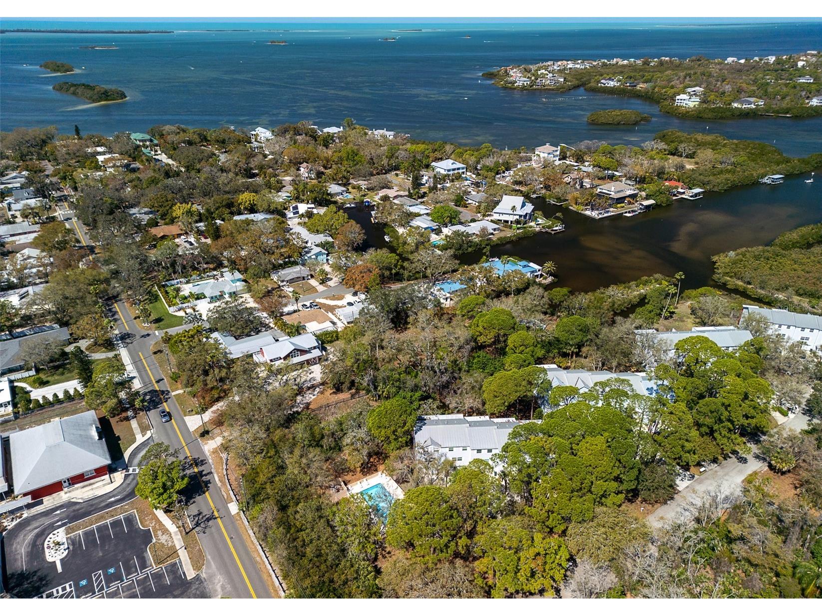 510 Ryans Woods Lane Palm Harbor FL 34683 TB8481728 image47