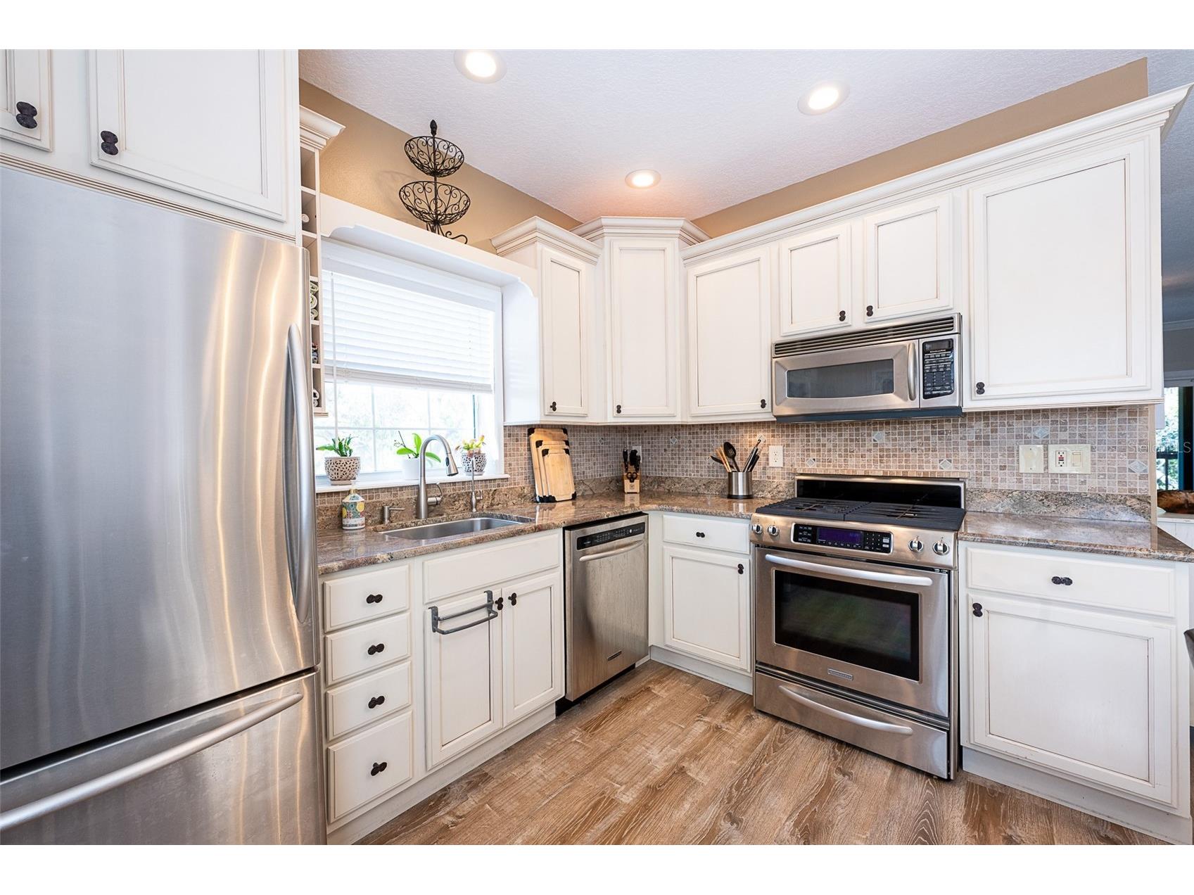 510 Ryans Woods Lane Palm Harbor FL 34683 TB8481728 image9