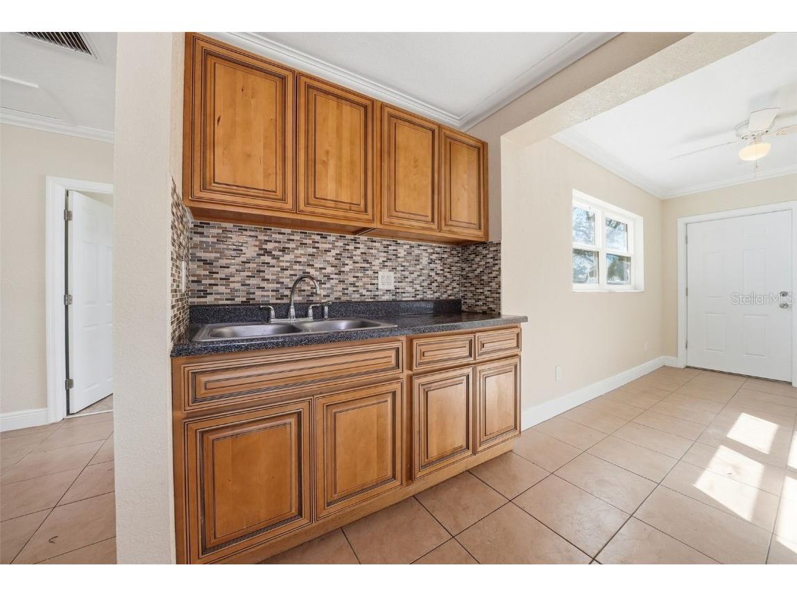 510 S Disston Avenue Tarpon Springs FL 34689 O6342081 image17