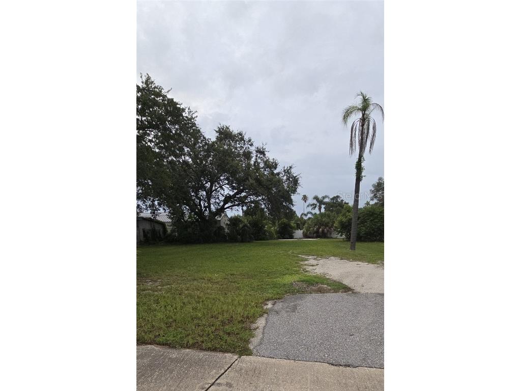 510 Woodlawn Street Clearwater FL 33756 TB8404173 image3