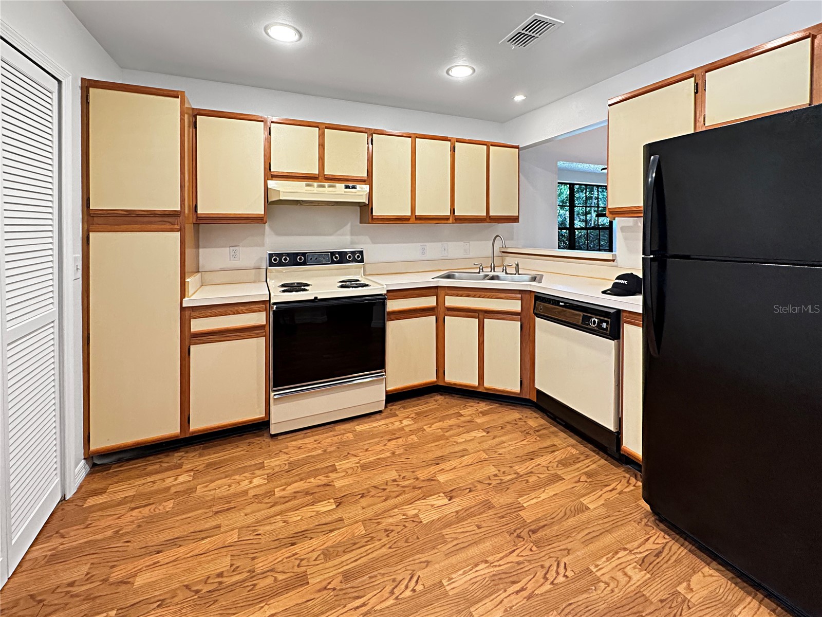 5100 Burchette Road #900 Tampa FL 33647 TB8507106 image8