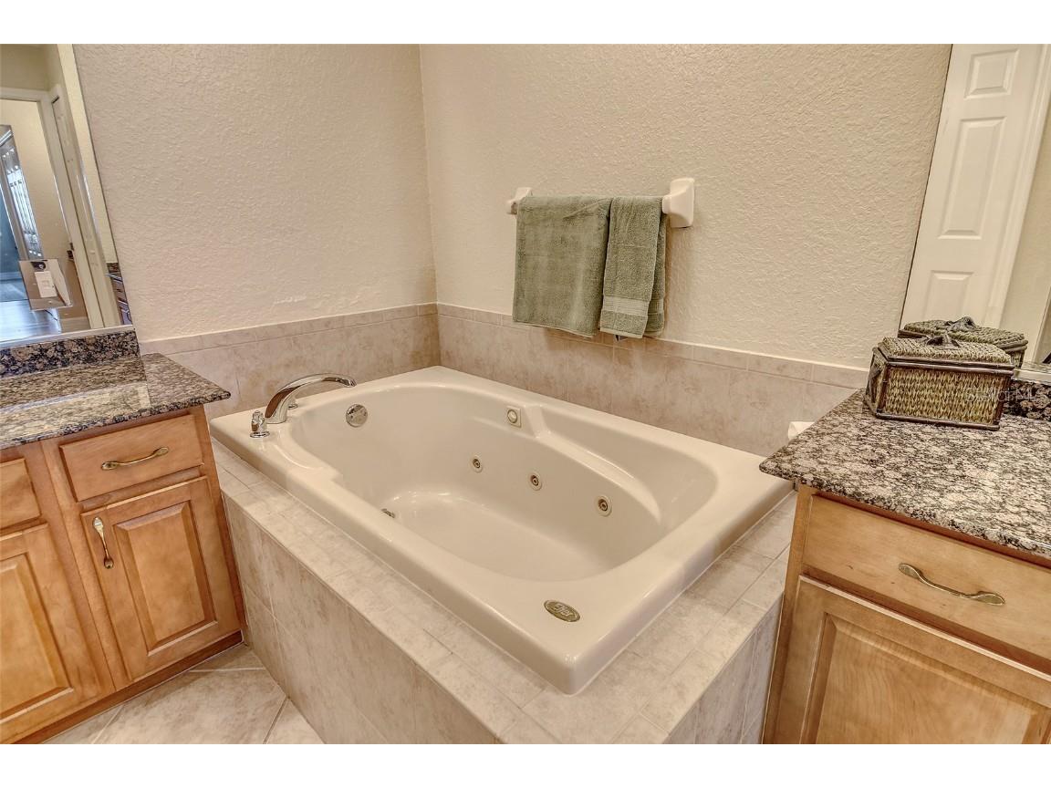5100 Jessie Harbor Drive #504 Osprey FL 34229 - LITTLE SARASOTA BAY A4651384 image35