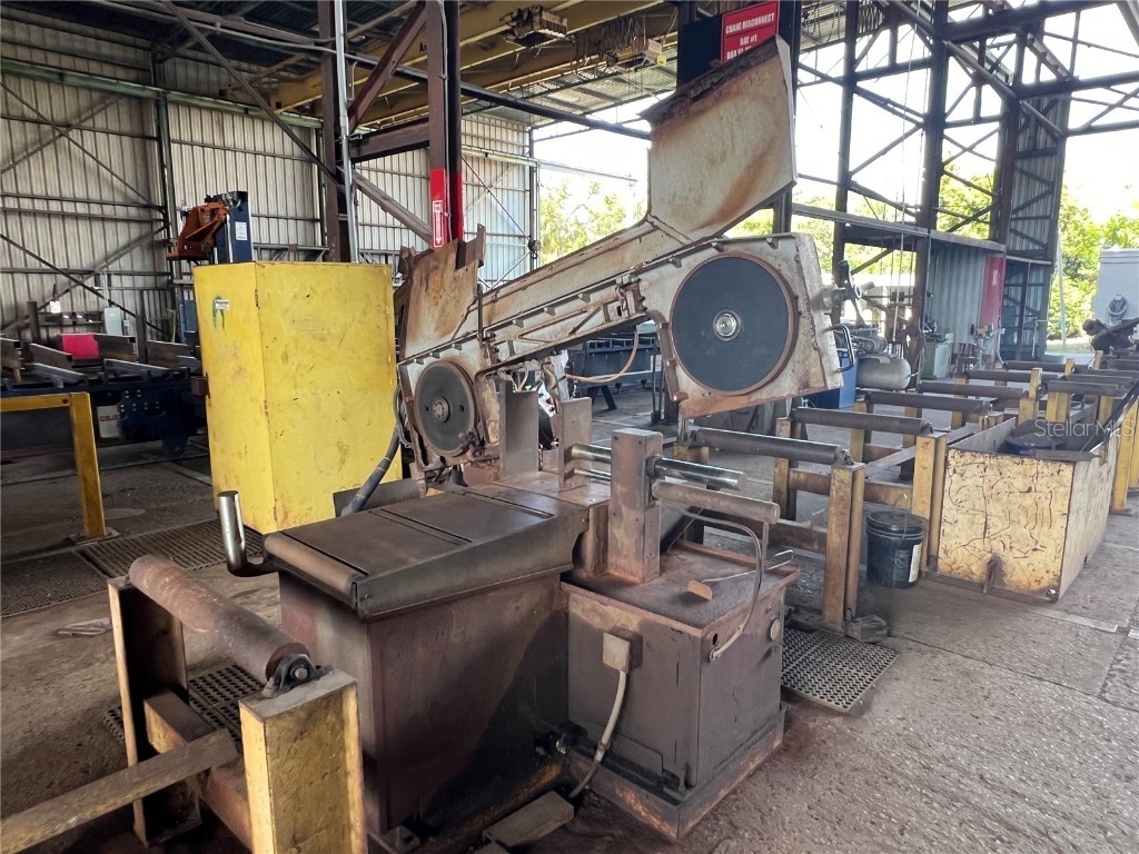 5101 24th Avenue S Tampa FL 33619 TB8426427 image39