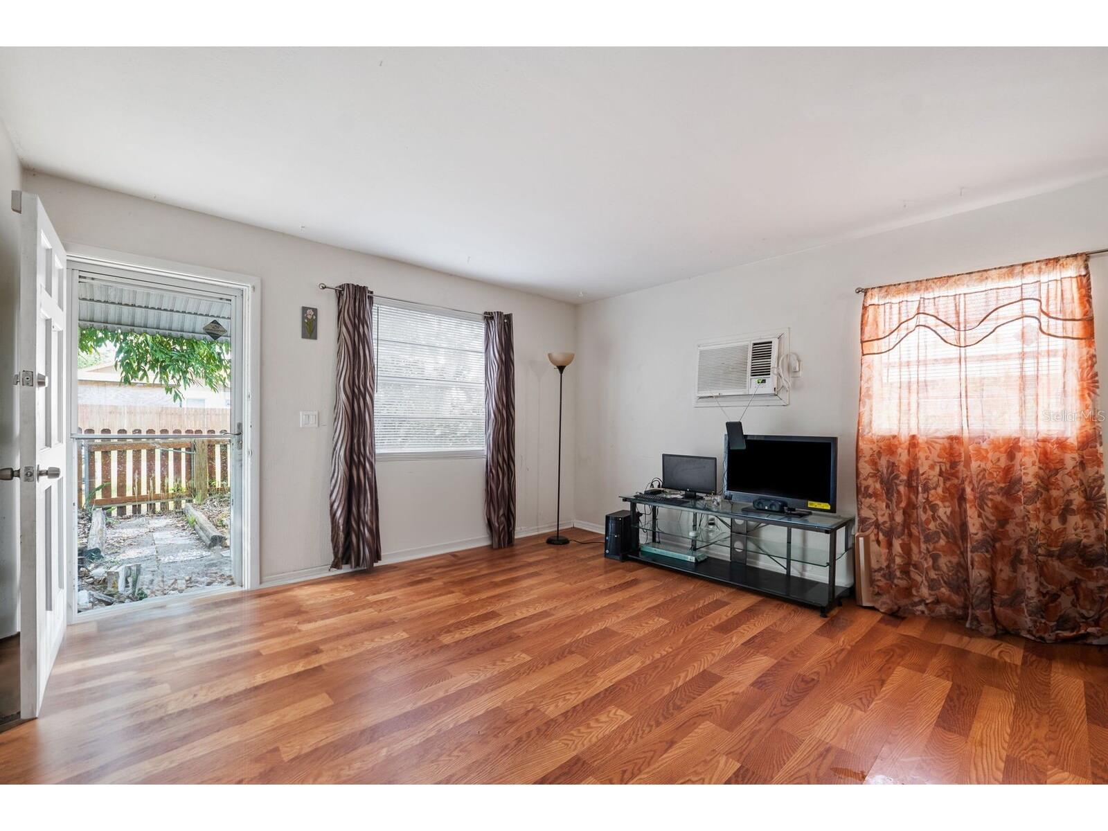 5101 37th Street N Saint Petersburg FL 33714 TB8523689 image29