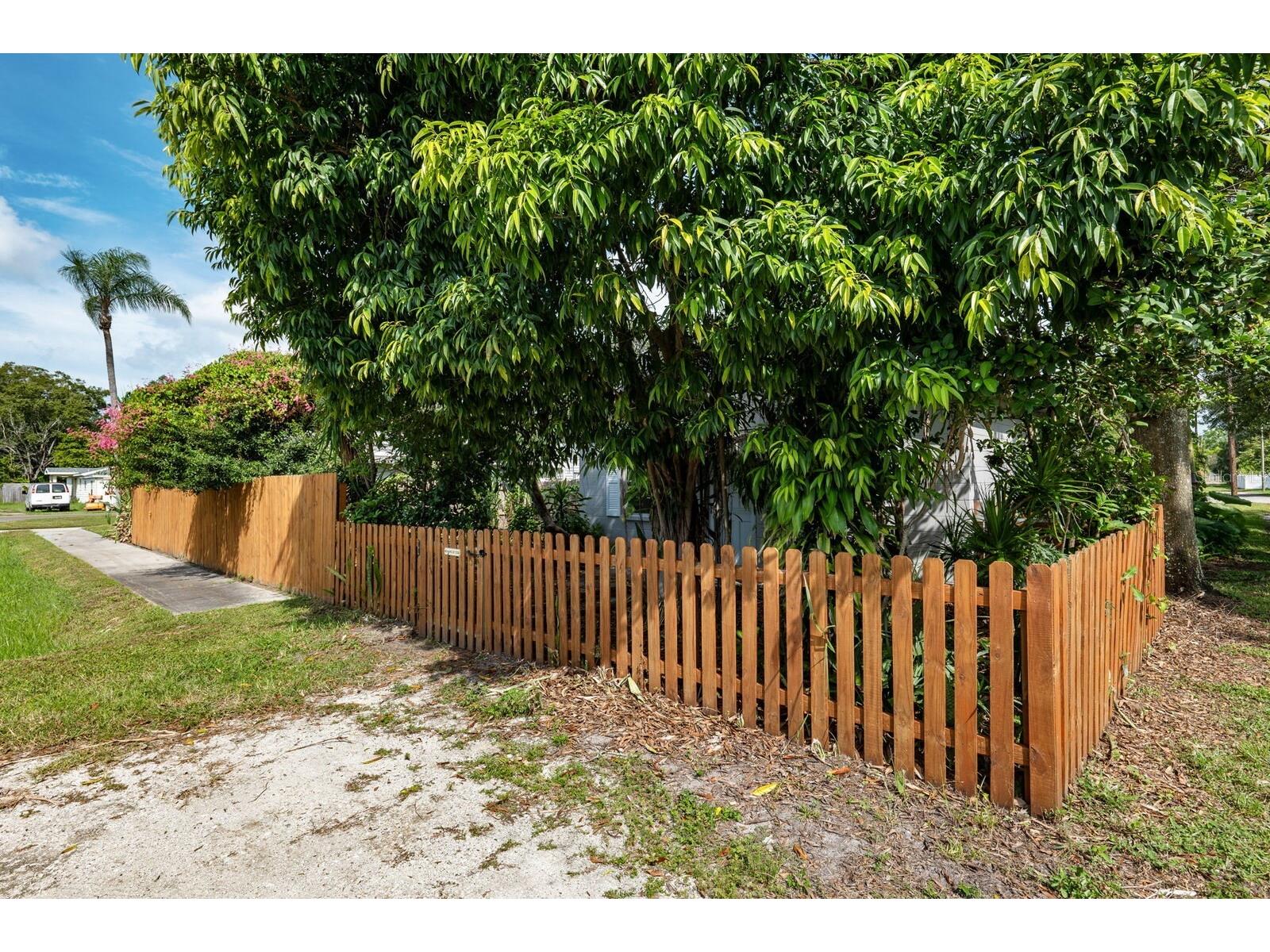5101 37th Street N Saint Petersburg FL 33714 TB8523689 image37