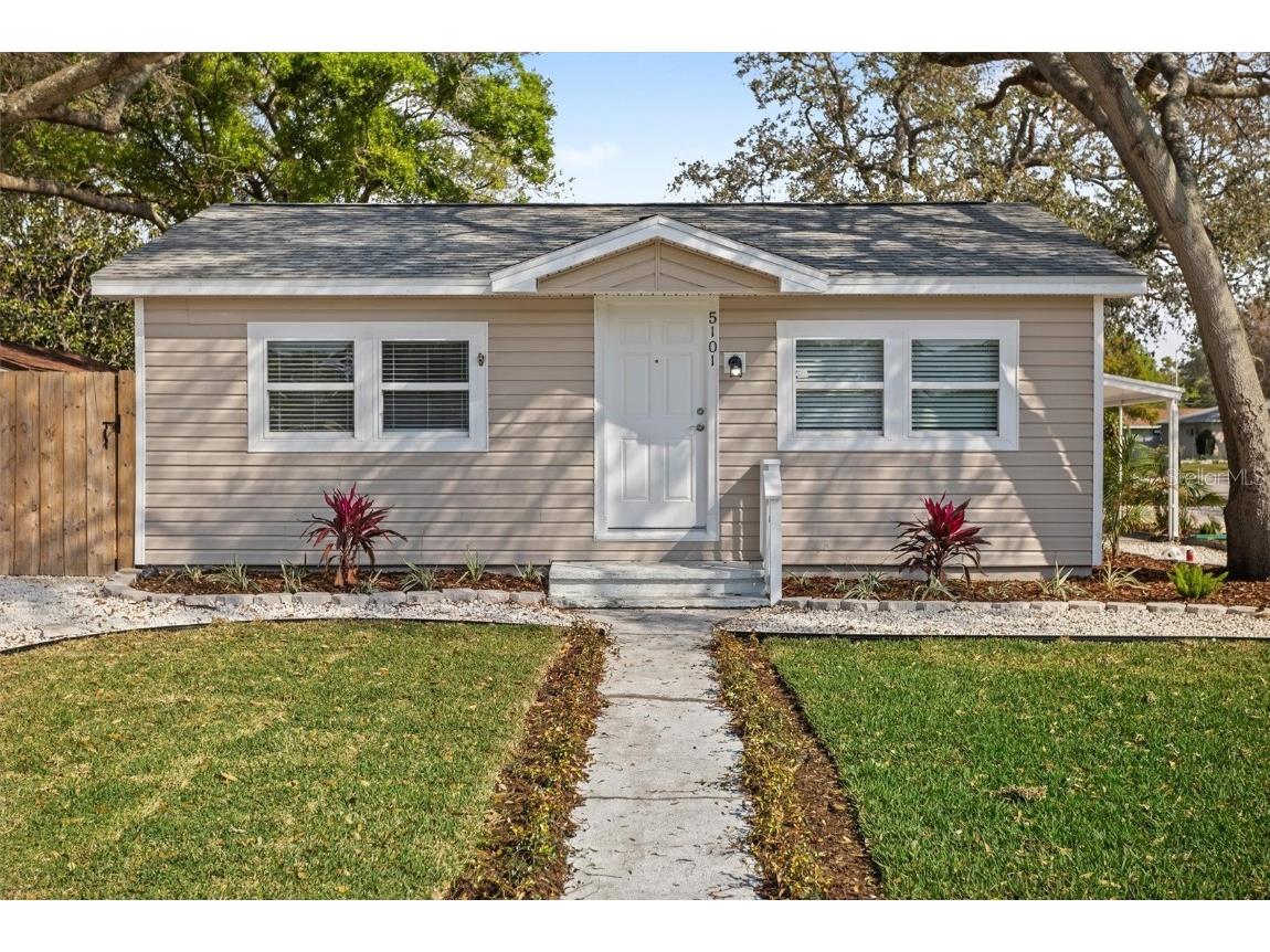 5101 43rd Avenue N Saint Petersburg FL 33709 O6091743 image1