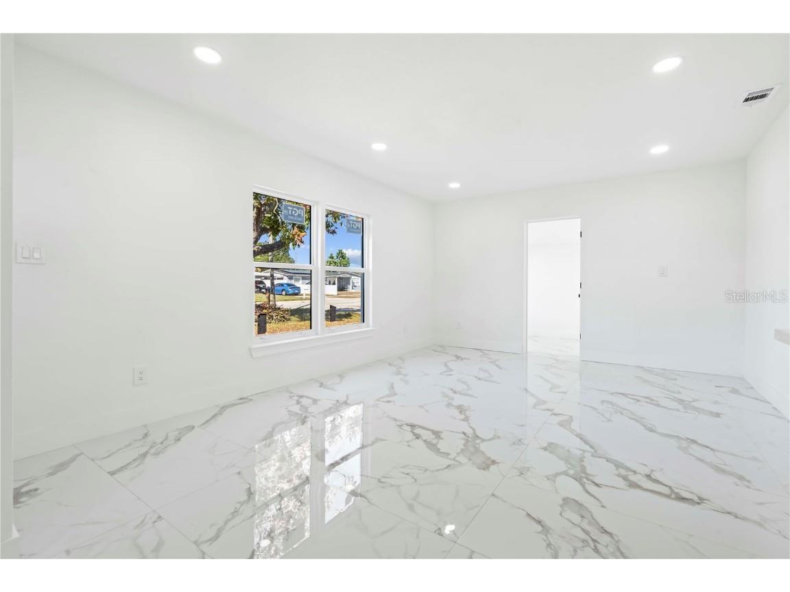 5101 Town N Country Boulevard Tampa FL 33615 TB8445748 image16