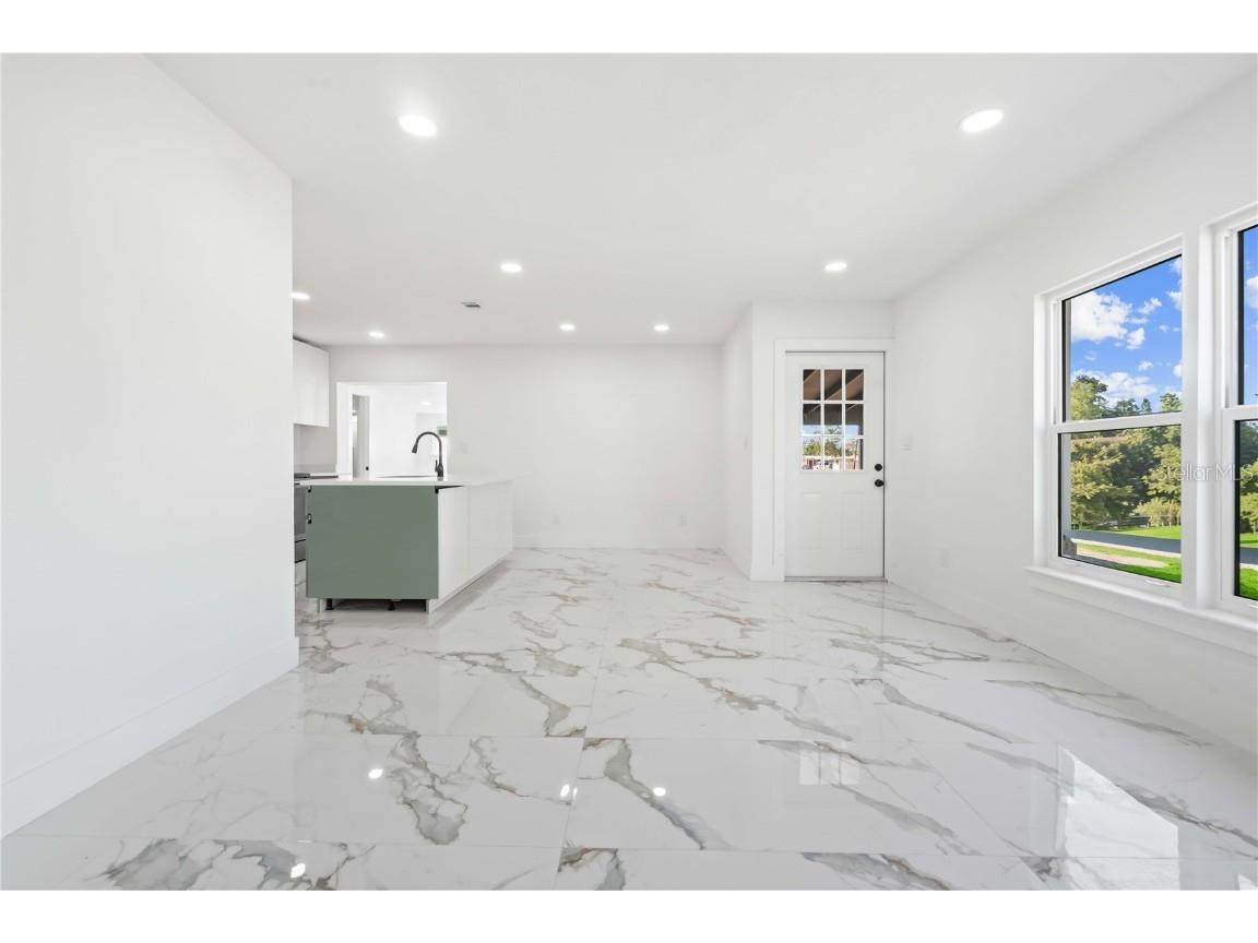 5101 Town N Country Boulevard Tampa FL 33615 TB8445748 image20