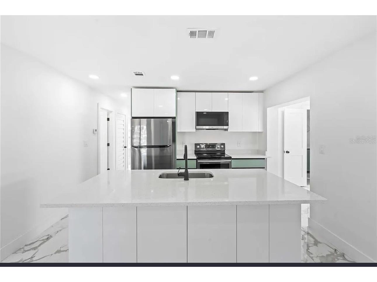 5101 Town N Country Boulevard Tampa FL 33615 TB8506892 image17