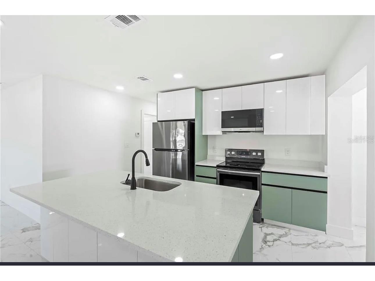 5101 Town N Country Boulevard Tampa FL 33615 TB8506892 image18