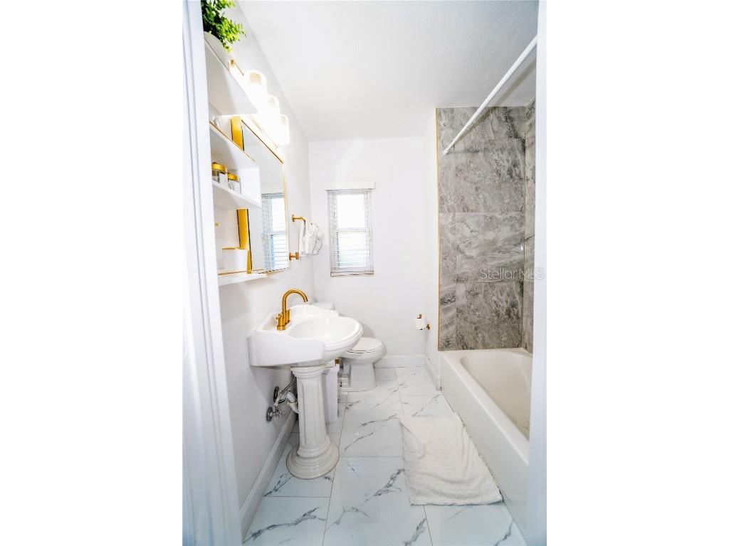 5101 Vinson Drive Tampa FL 33610 - BELLOWS LAKE/ EAST LAKE PARK TB8458899 image19