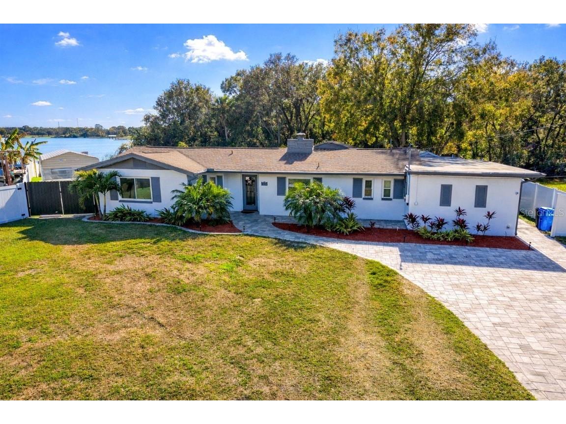 5101 Vinson Drive Tampa FL 33610 - BELLOWS LAKE/ EAST LAKE PARK TB8458899 image2