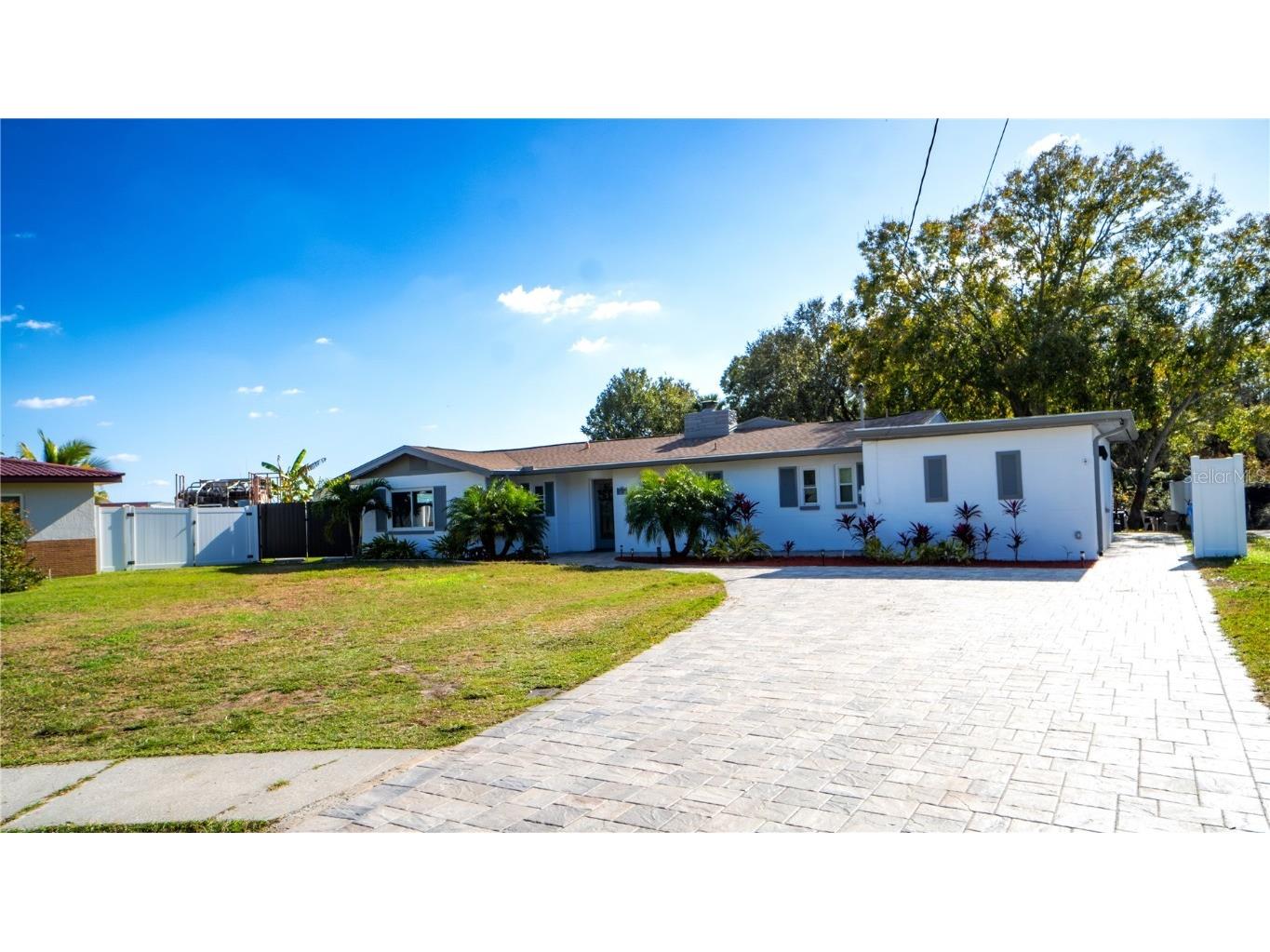 5101 Vinson Drive Tampa FL 33610 - BELLOWS LAKE/ EAST LAKE PARK TB8458899 image3