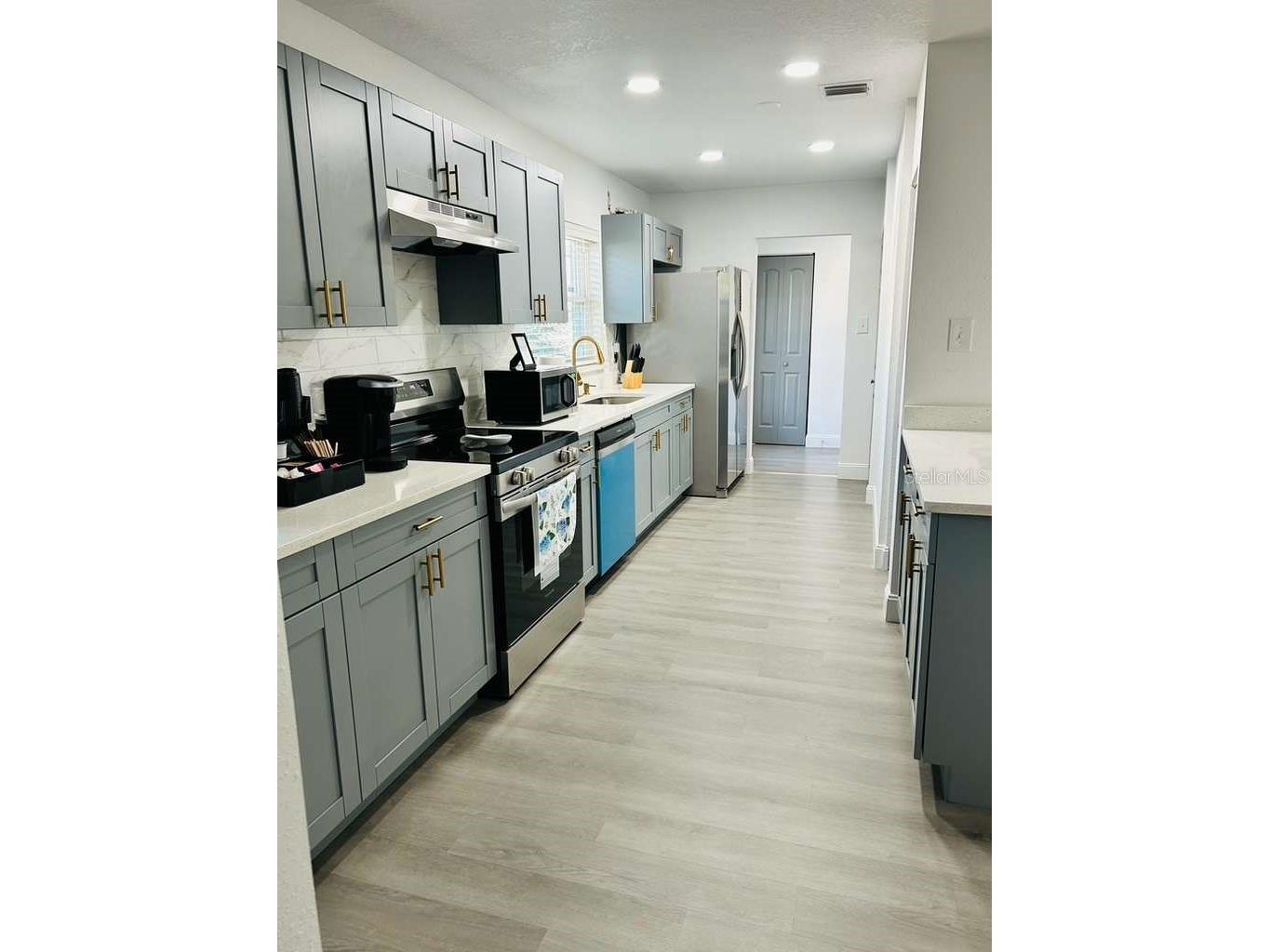 5101 Vinson Drive Tampa FL 33610 - BELLOWS LAKE/ EAST LAKE PARK TB8527901 image59