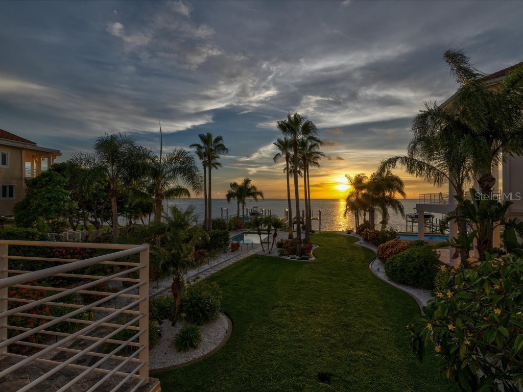 5101 Westshore Drive New Port Richey FL 34652 W7878297 image10