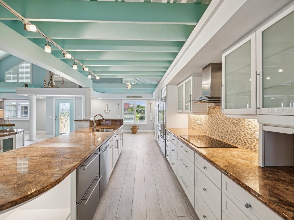 5101 Westshore Drive New Port Richey FL 34652 W7878297 image18