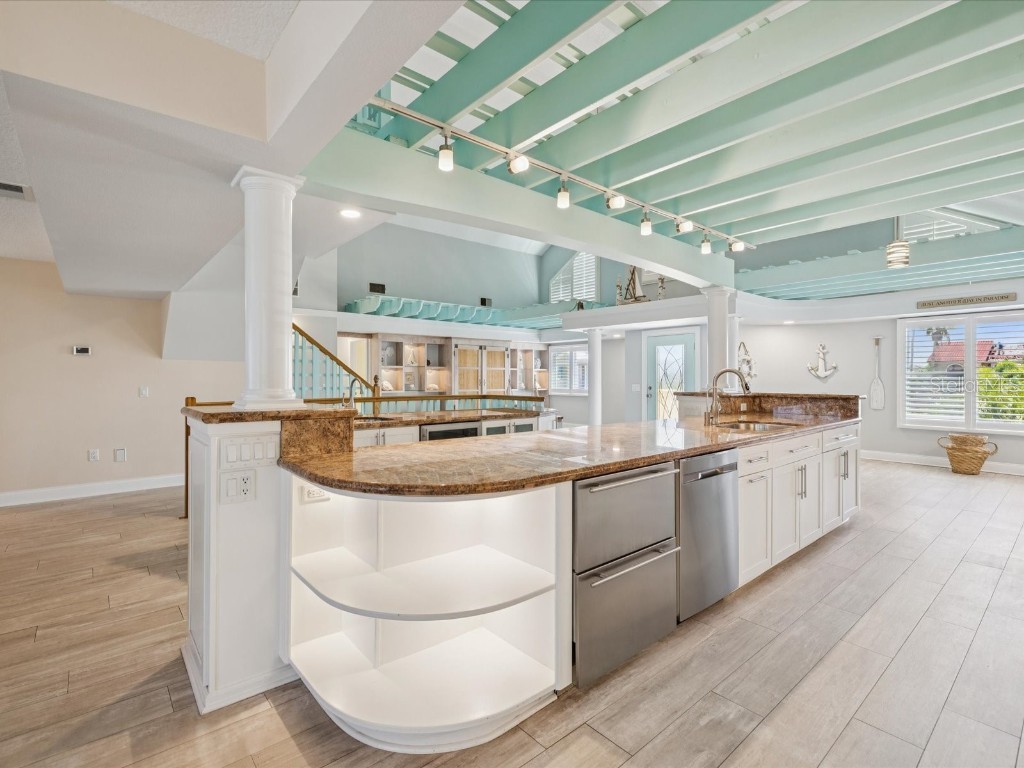 5101 Westshore Drive New Port Richey FL 34652 W7878297 image21