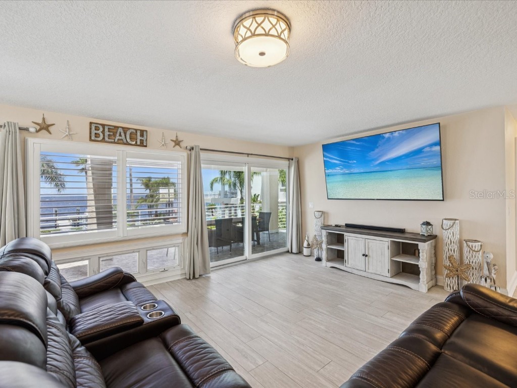 5101 Westshore Drive New Port Richey FL 34652 W7878297 image24