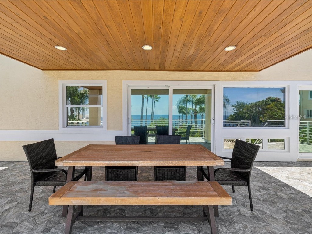 5101 Westshore Drive New Port Richey FL 34652 W7878297 image26