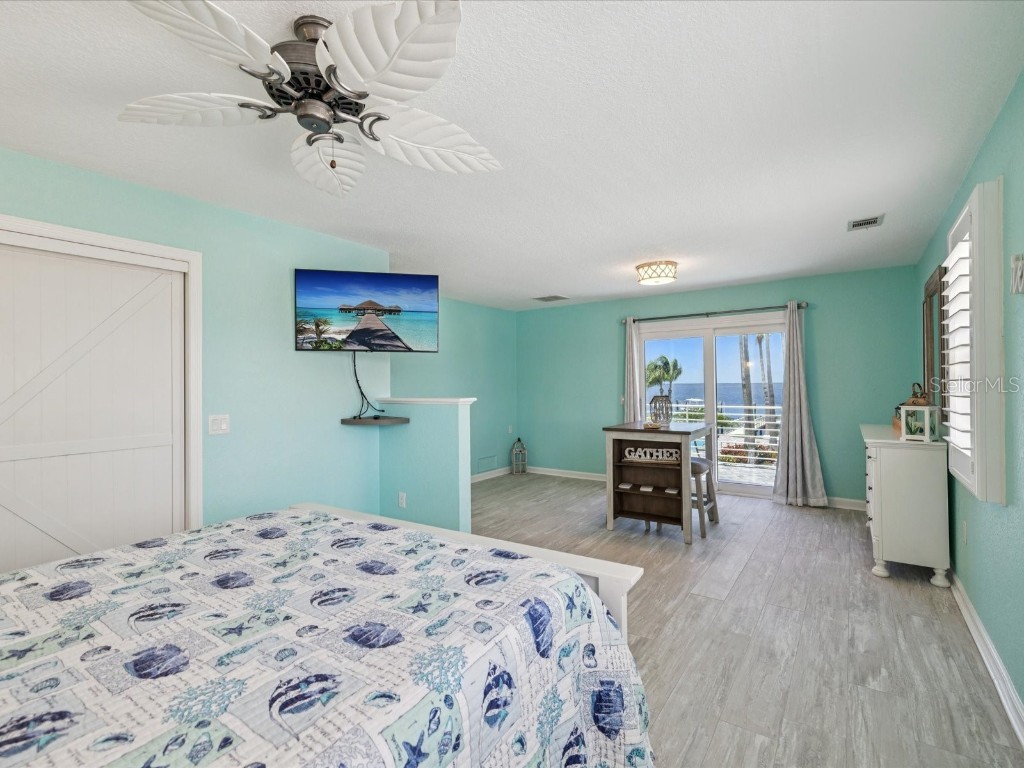 5101 Westshore Drive New Port Richey FL 34652 W7878297 image32