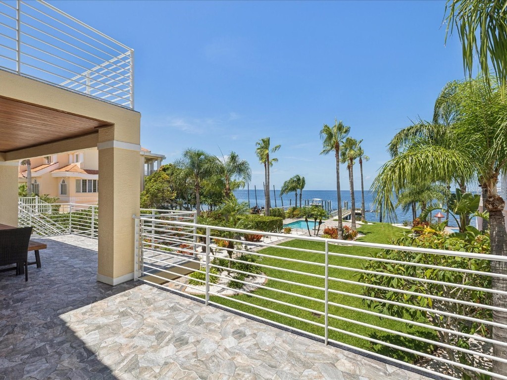 5101 Westshore Drive New Port Richey FL 34652 W7878297 image34