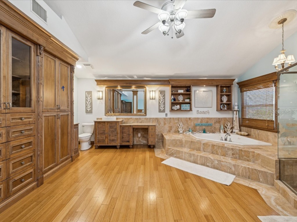 5101 Westshore Drive New Port Richey FL 34652 W7878297 image36