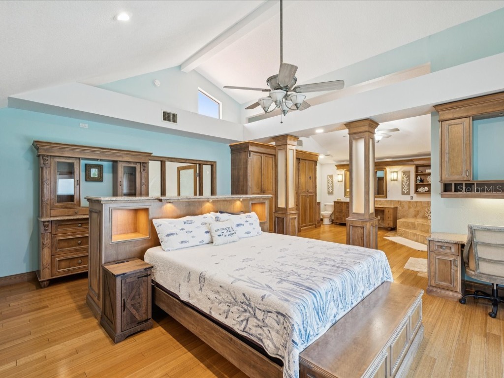 5101 Westshore Drive New Port Richey FL 34652 W7878297 image40