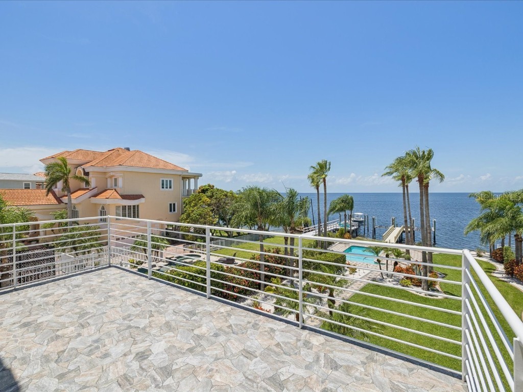 5101 Westshore Drive New Port Richey FL 34652 W7878297 image48