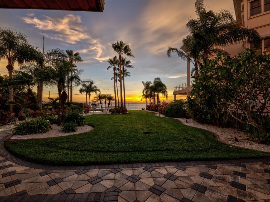 5101 Westshore Drive New Port Richey FL 34652 W7878297 image5