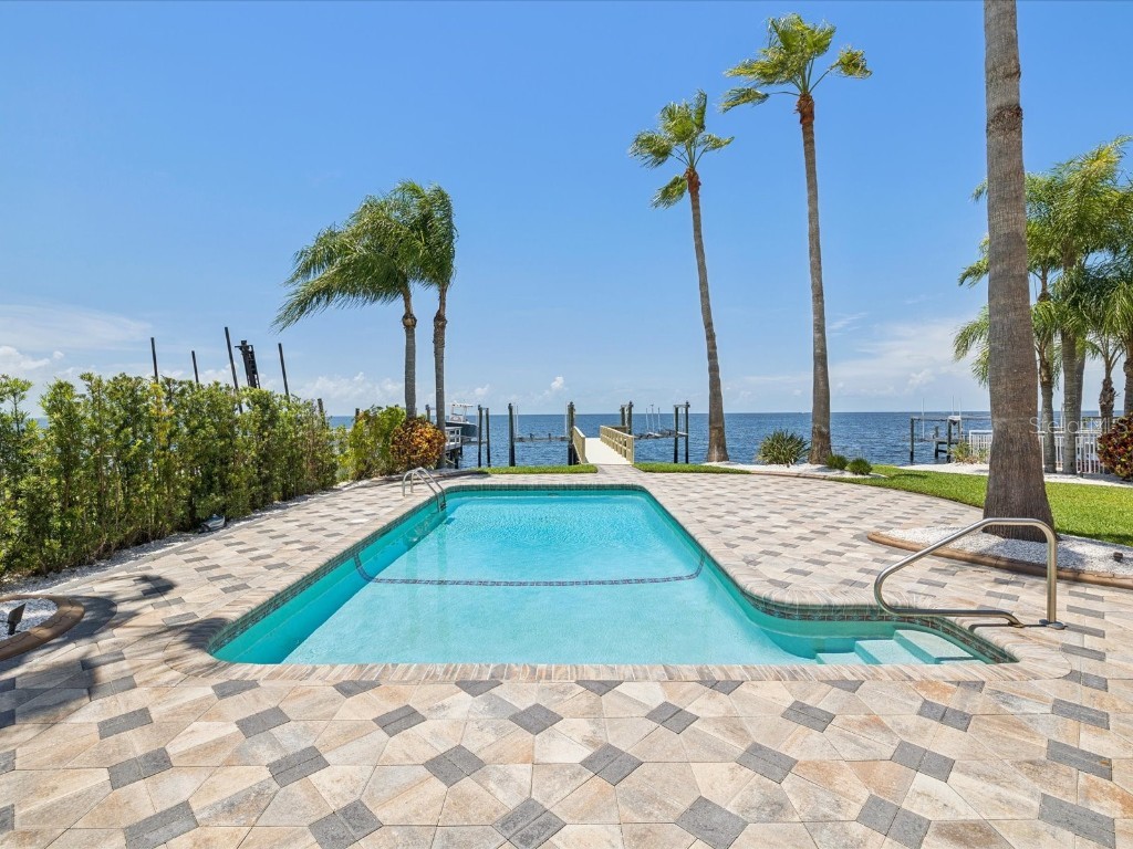 5101 Westshore Drive New Port Richey FL 34652 W7878297 image52