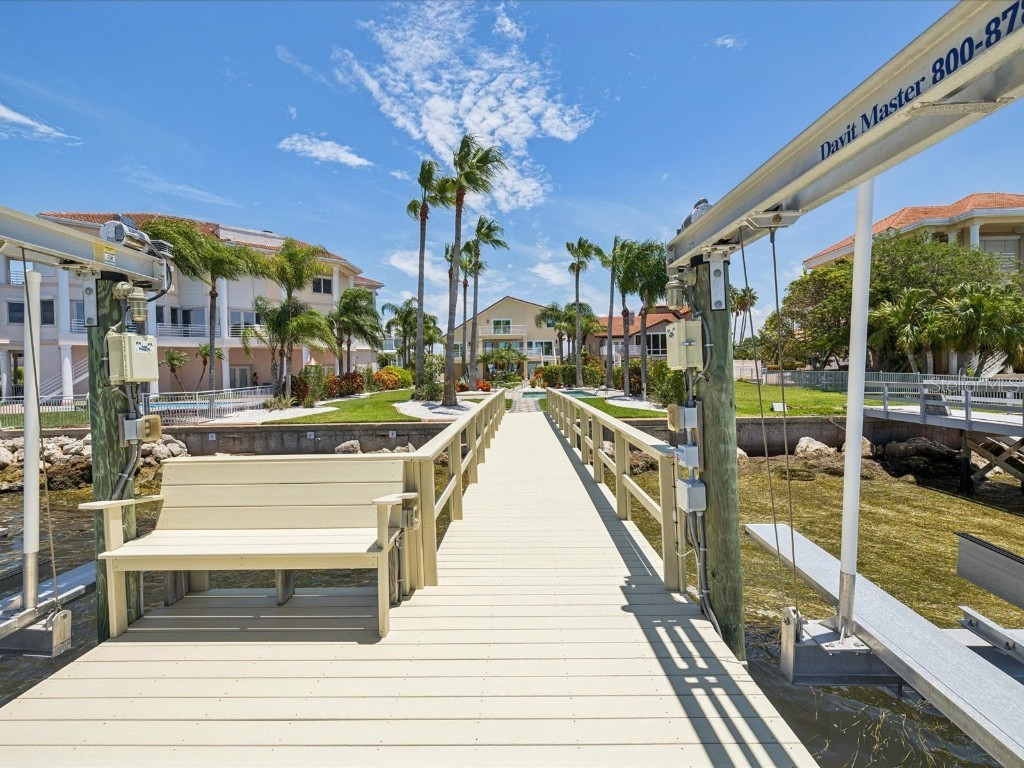 5101 Westshore Drive New Port Richey FL 34652 W7878297 image56