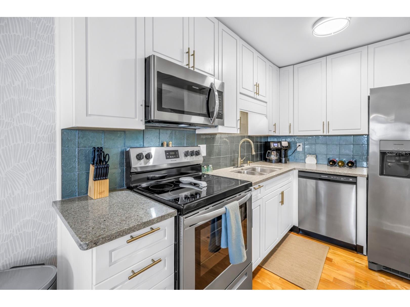 5102 Coquina Key Drive SE #D Saint Petersburg FL 33705 - TAMPA BAY TB8479949 image6