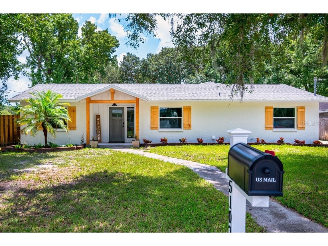 5102 Country Side Drive Tampa FL 33624 U8198961 image1