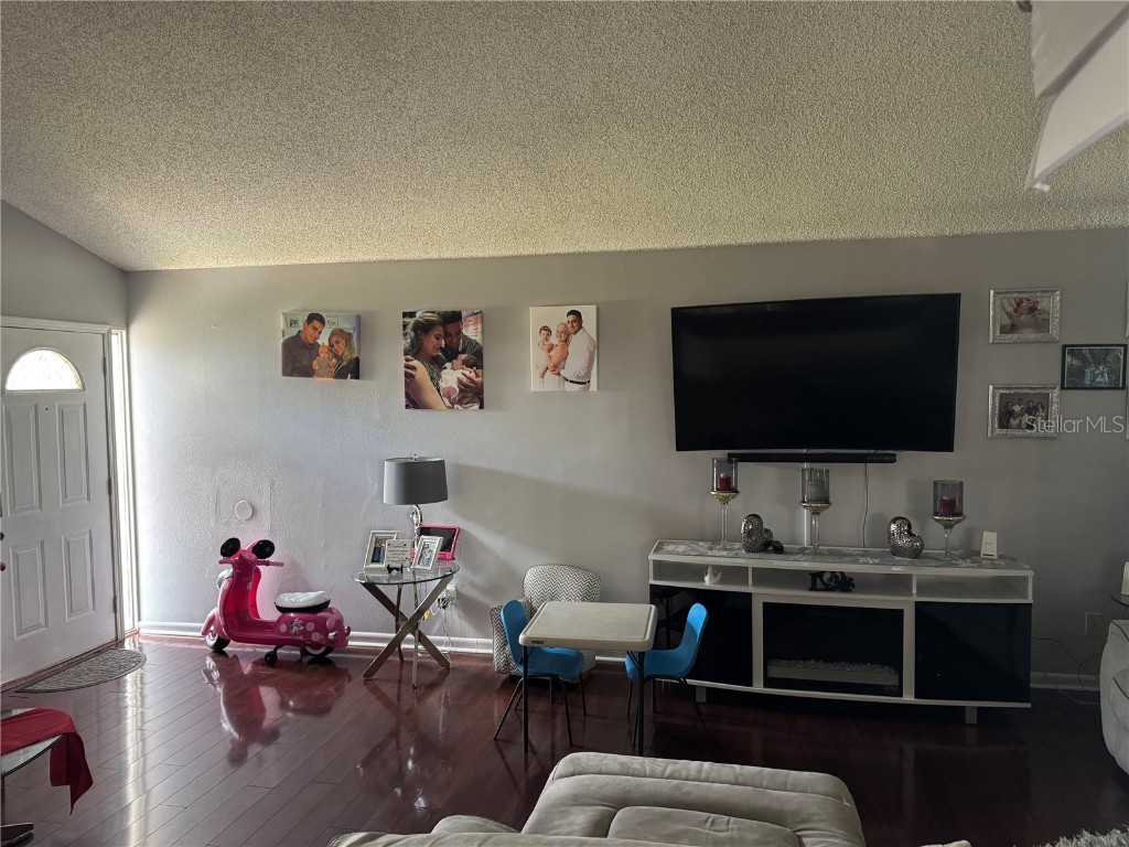 5102 Crestmore Court Tampa FL 33624 TB8435637 image24