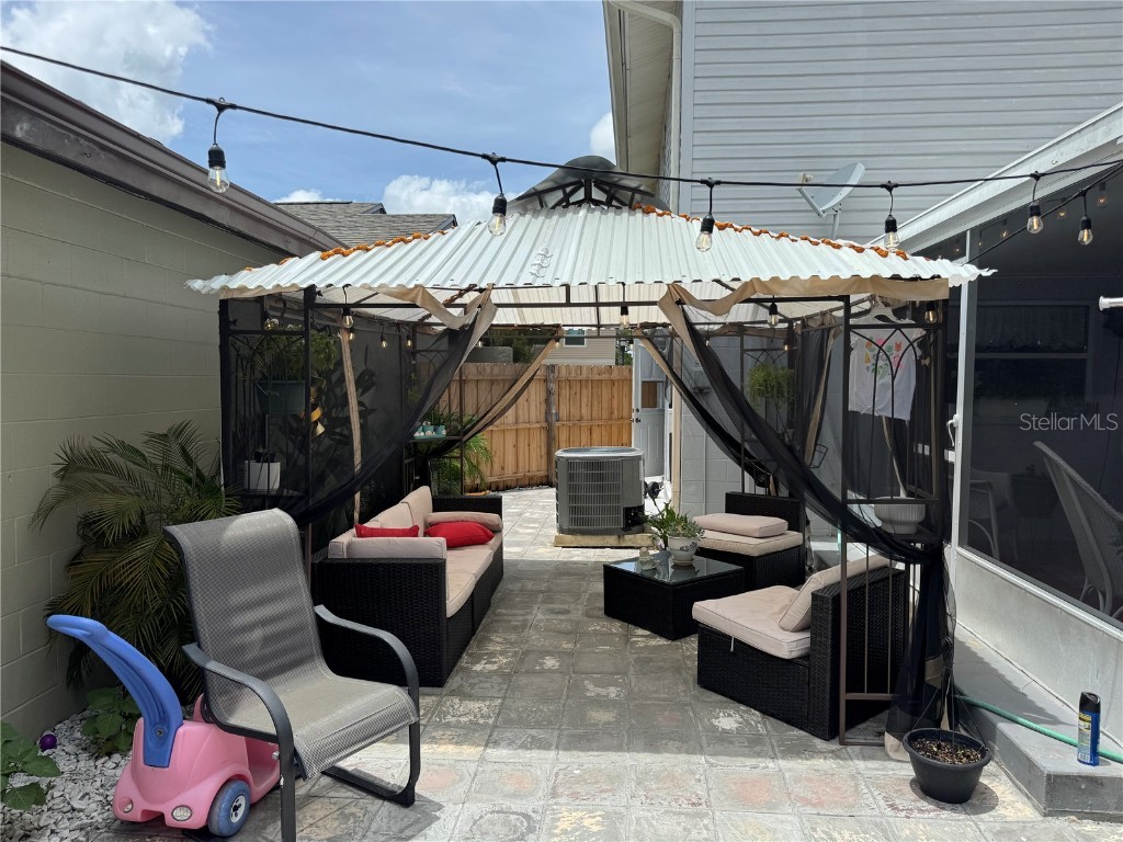 5102 Crestmore Court Tampa FL 33624 TB8435637 image30