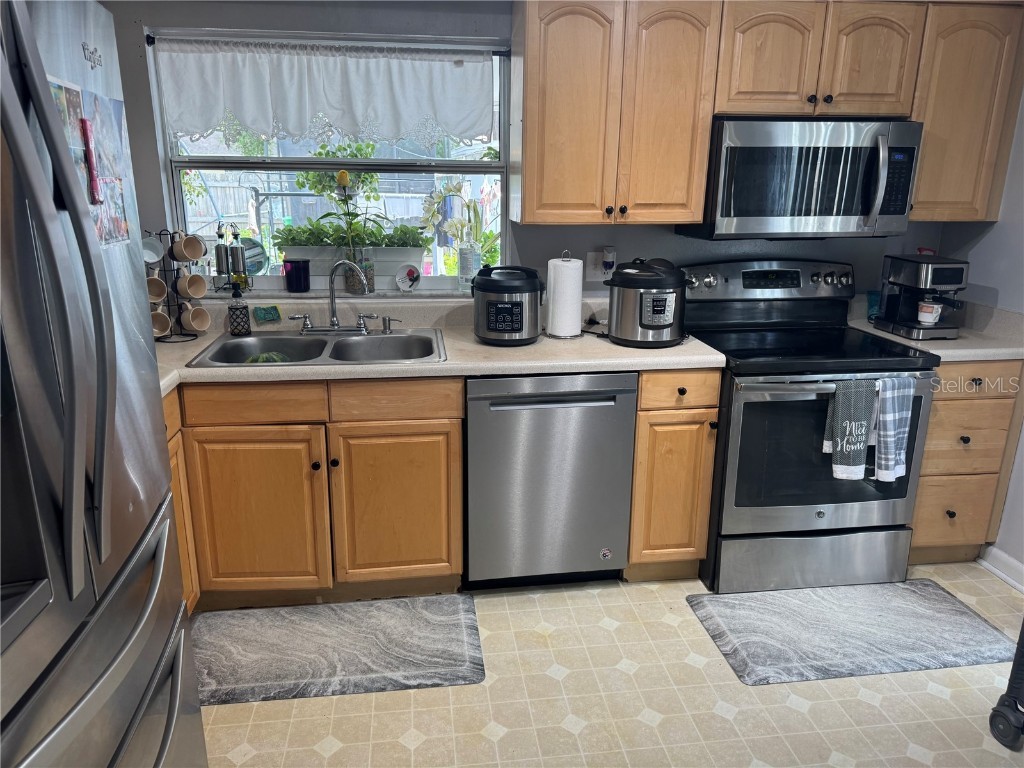 5102 Crestmore Court Tampa FL 33624 TB8435637 image9