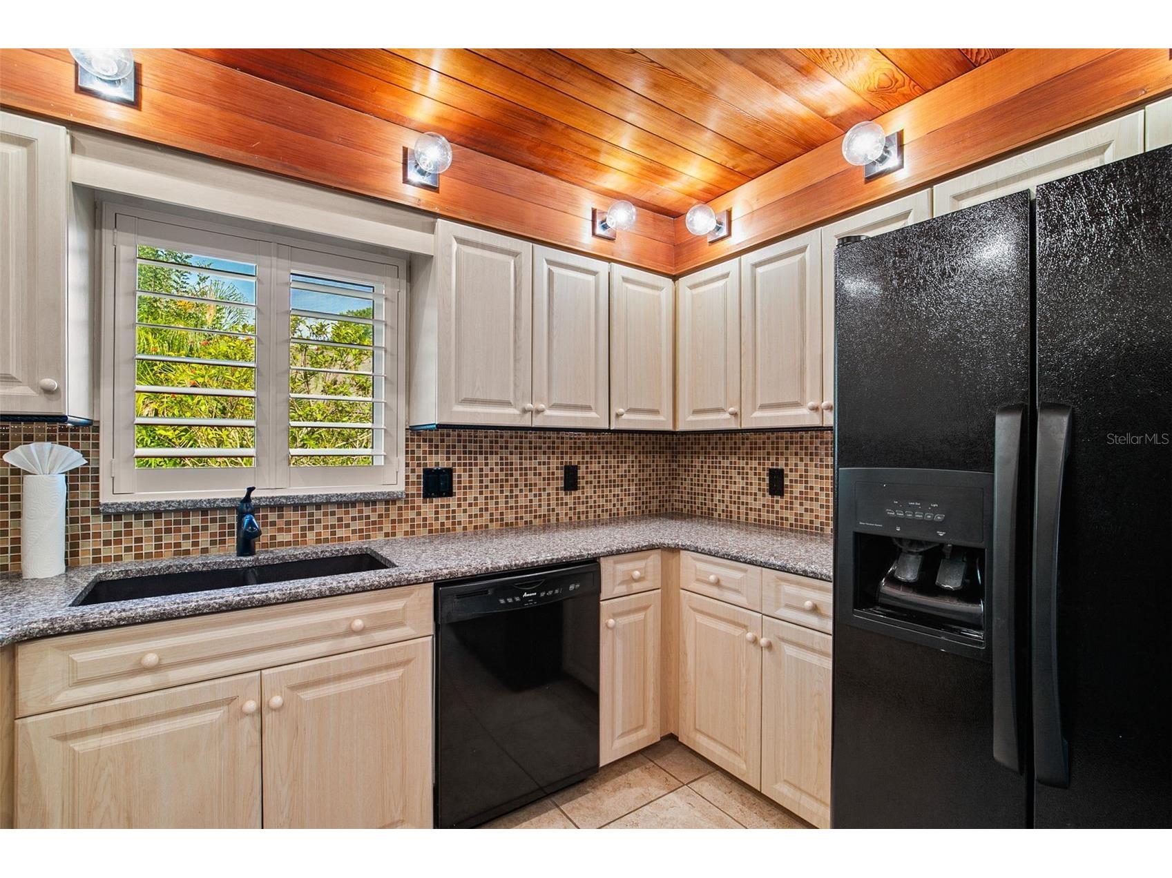 5102 Estates Circle Sarasota FL 34243 A4688910 image15