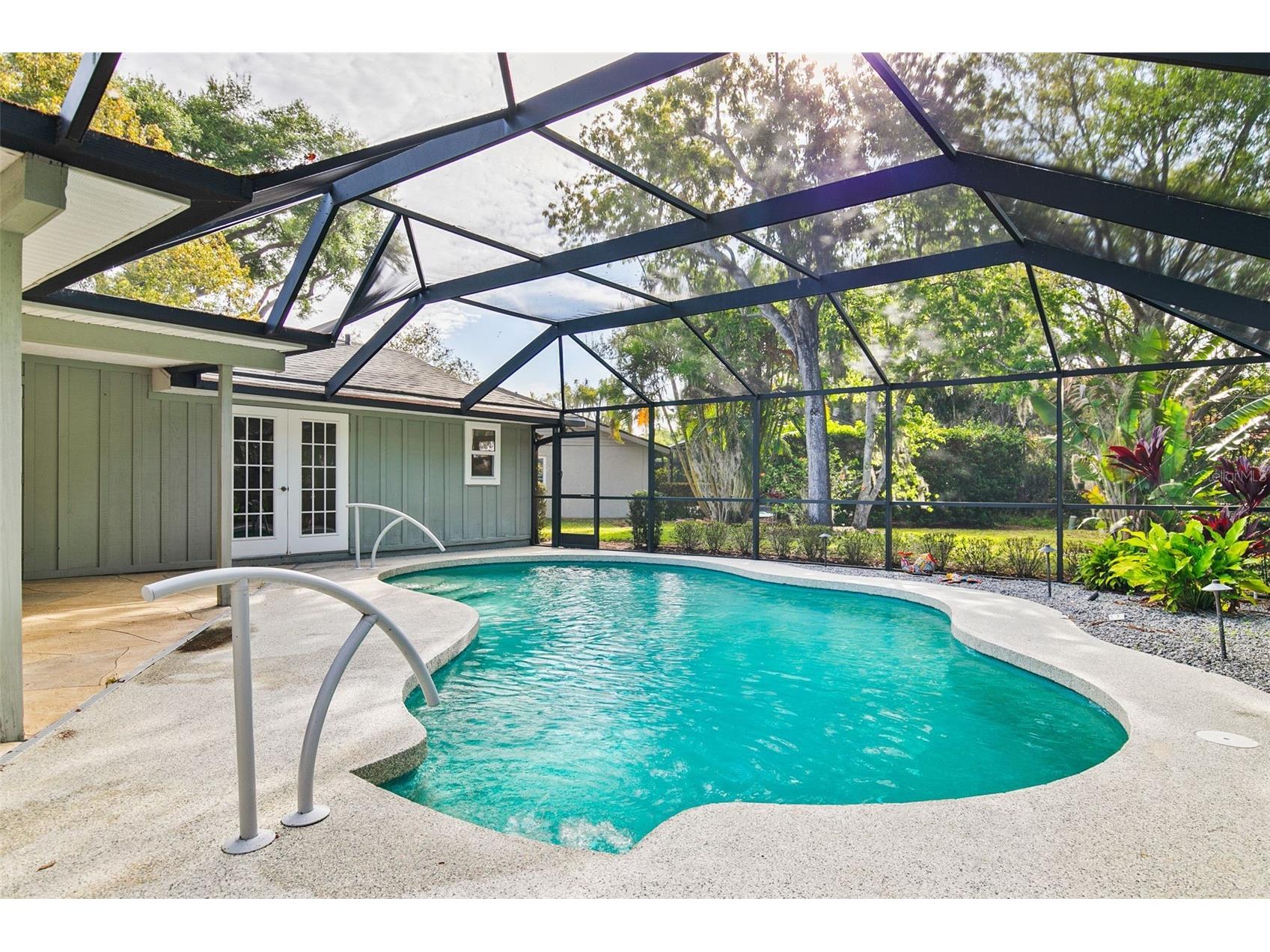 5102 Estates Circle Sarasota FL 34243 A4688910 image25