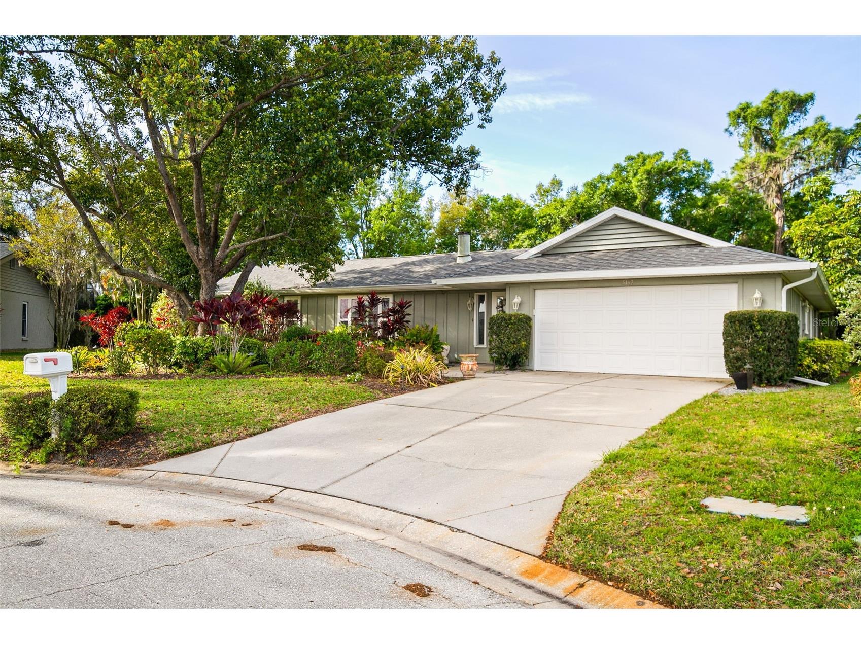 5102 Estates Circle Sarasota FL 34243 A4688910 image5