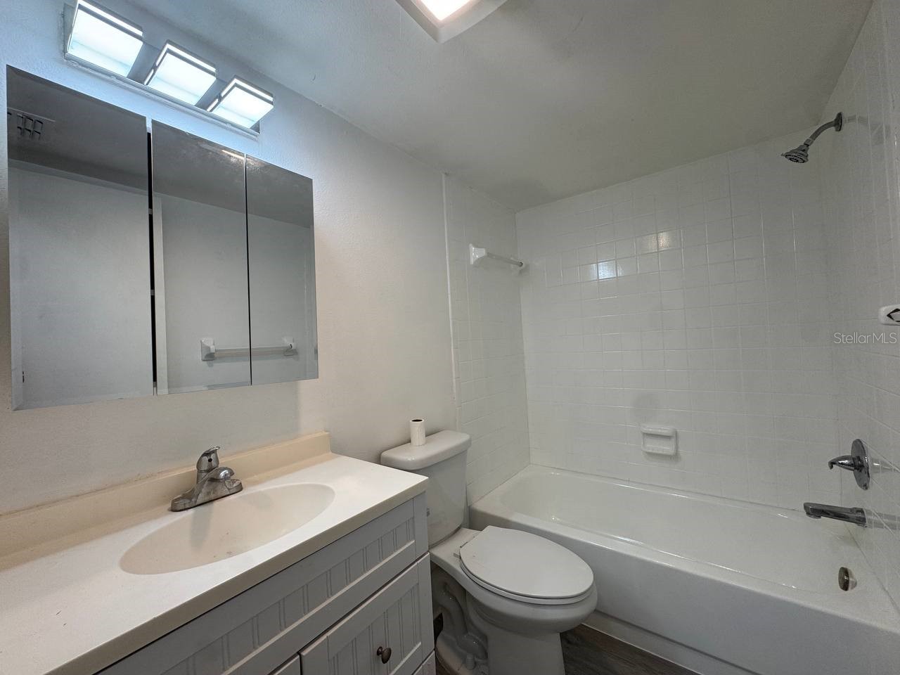 5102 Lawnton Court Tampa FL 33624 TB8517690 image25