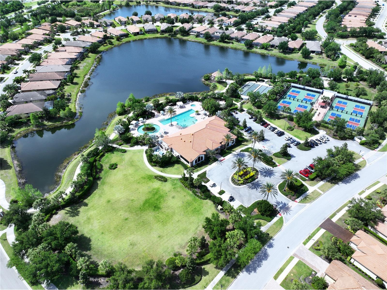 5102 Savona Run Bradenton FL 34211 TB8499214 image54