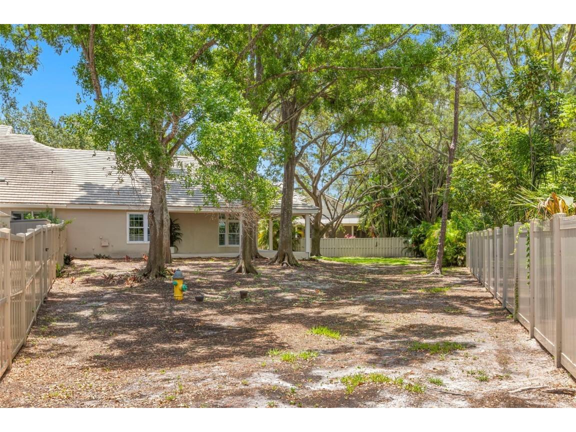 5102 White Pine Circle NE Saint Petersburg FL 33703 TB8390792 image28
