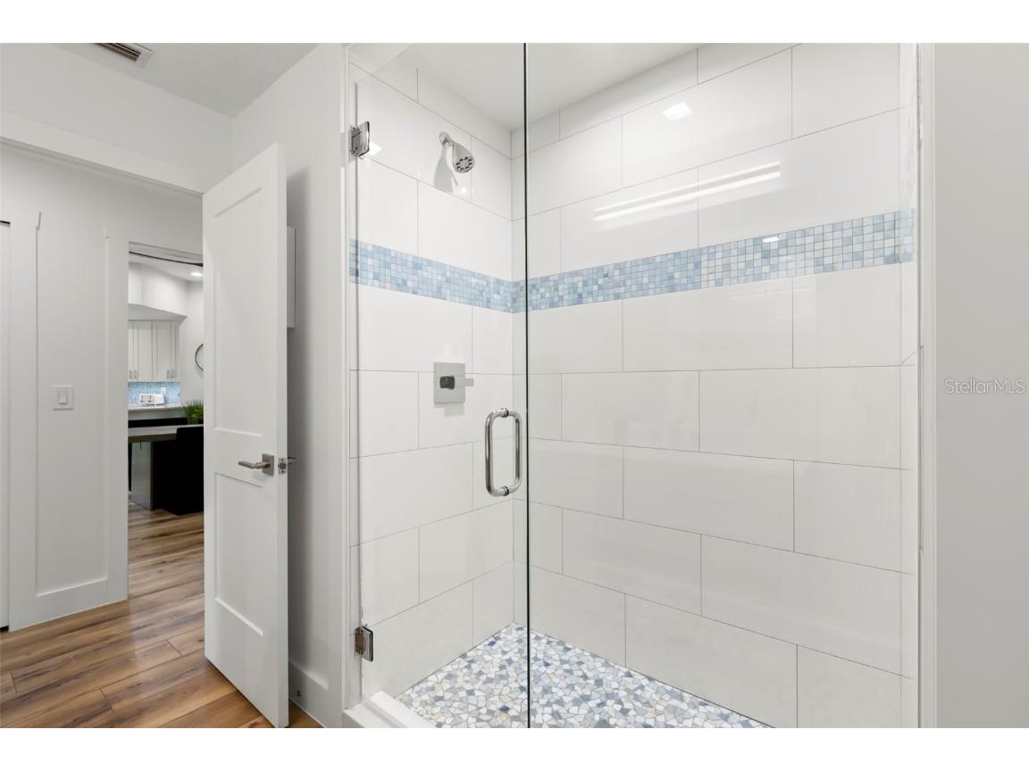 5102 White Pine Circle NE Saint Petersburg FL 33703 TB8390792 image39